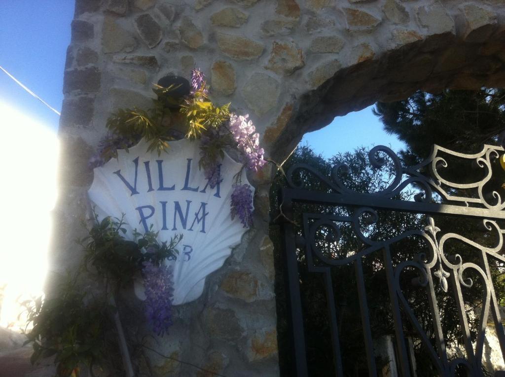 Villa Pina Ponza Exteriör bild